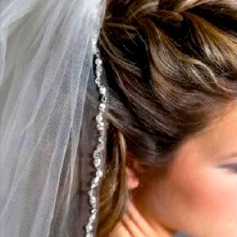 Giselle cathedral veil